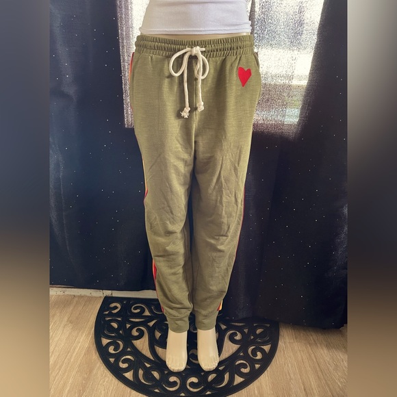 Rainbow 🌈 LGBT  olive green sweatpants New sizes XS,L,XL,XXL #takepride - Picture 1 of 9